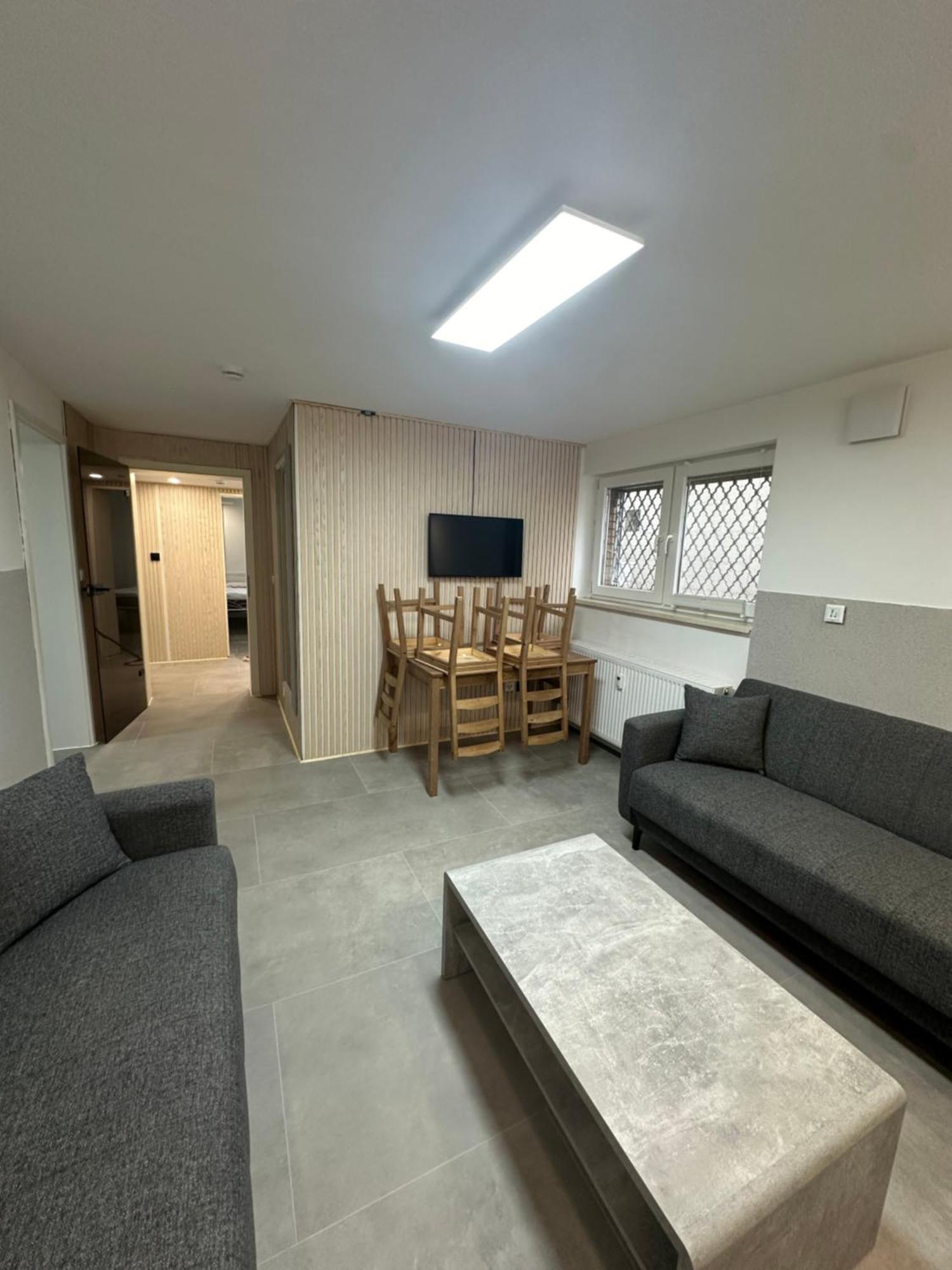 Charmante 2 Zimmer Souterrain Hannover Bagian luar foto
